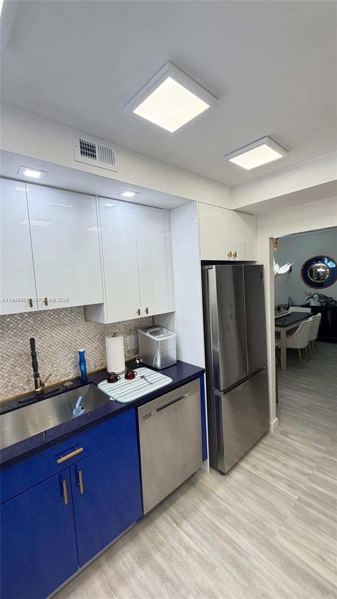 HEMISPHERES CONDO - Residential