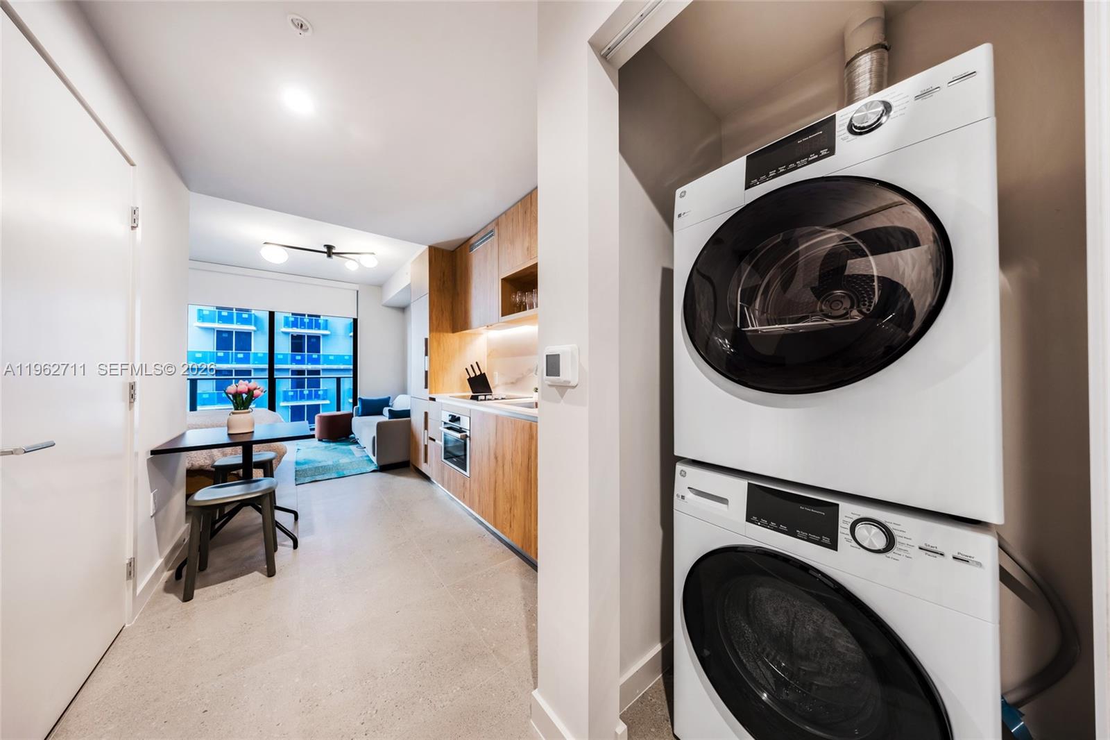 The Crossby Miami Worldcen - Residential