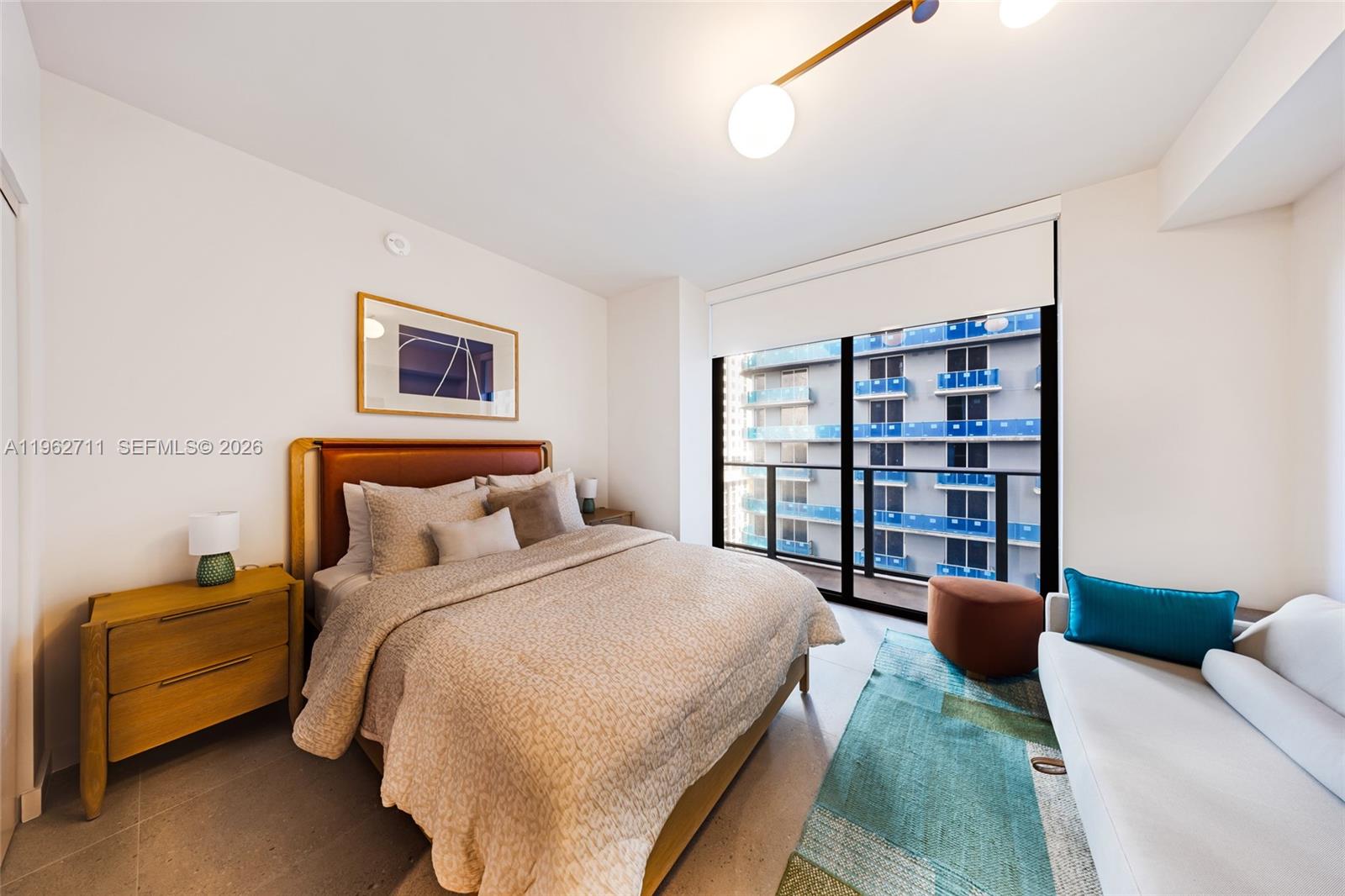 The Crossby Miami Worldcen - Residential