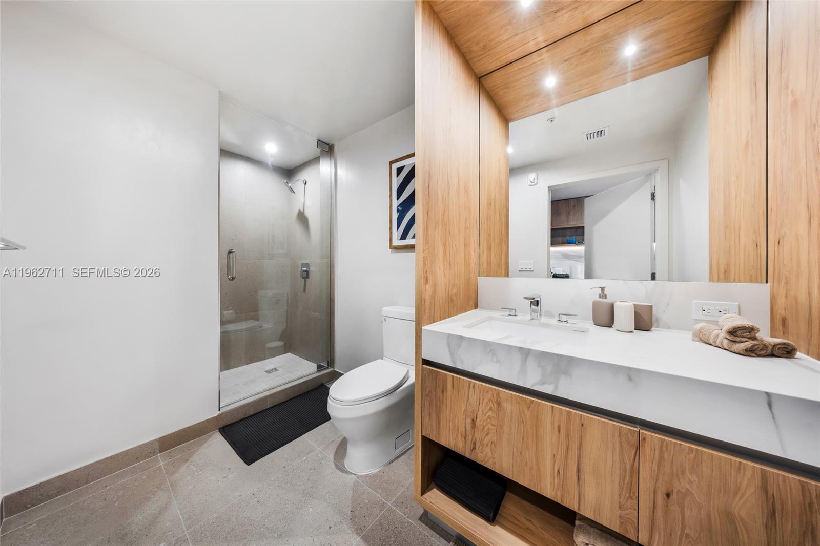 The Crossby Miami Worldcen - Residential