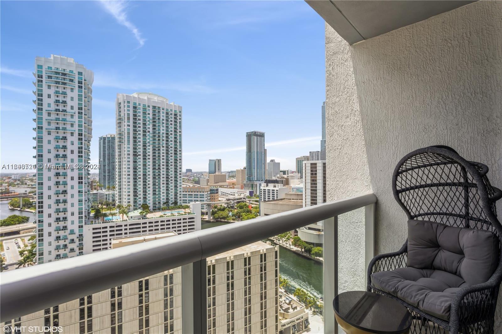ICON BRICKELL CONDO NO 3 - Residential