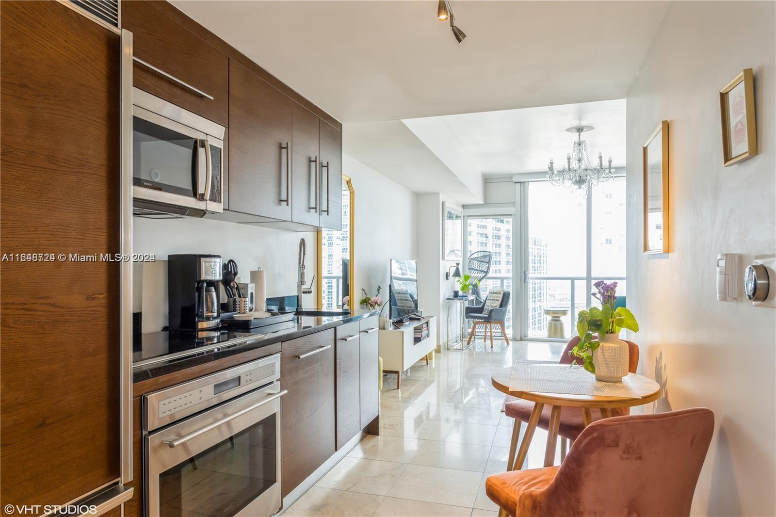 ICON BRICKELL CONDO NO 3 - Residential