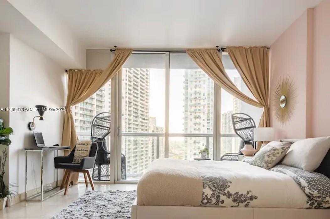 ICON BRICKELL CONDO NO 3 - Residential