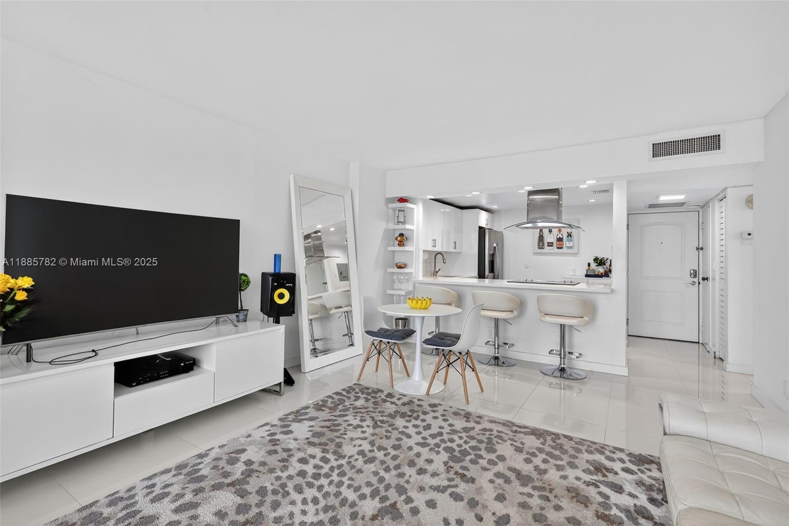 ARLEN HOUSE EAST CONDO - Residential