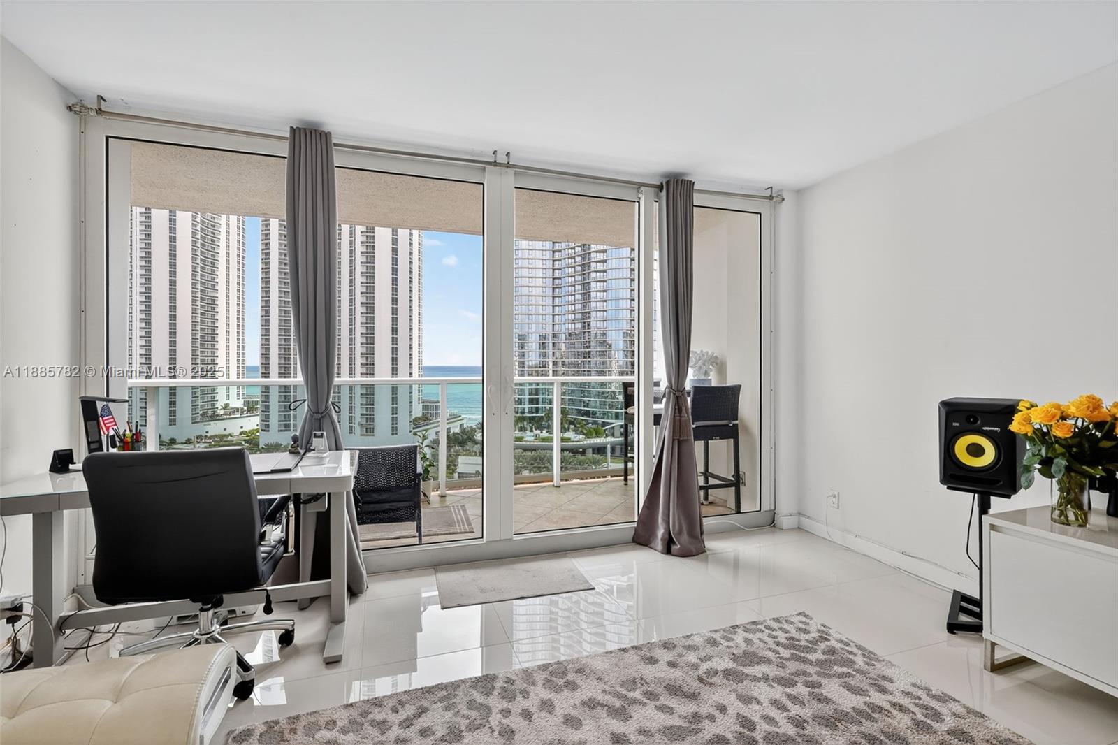 ARLEN HOUSE EAST CONDO - Residential