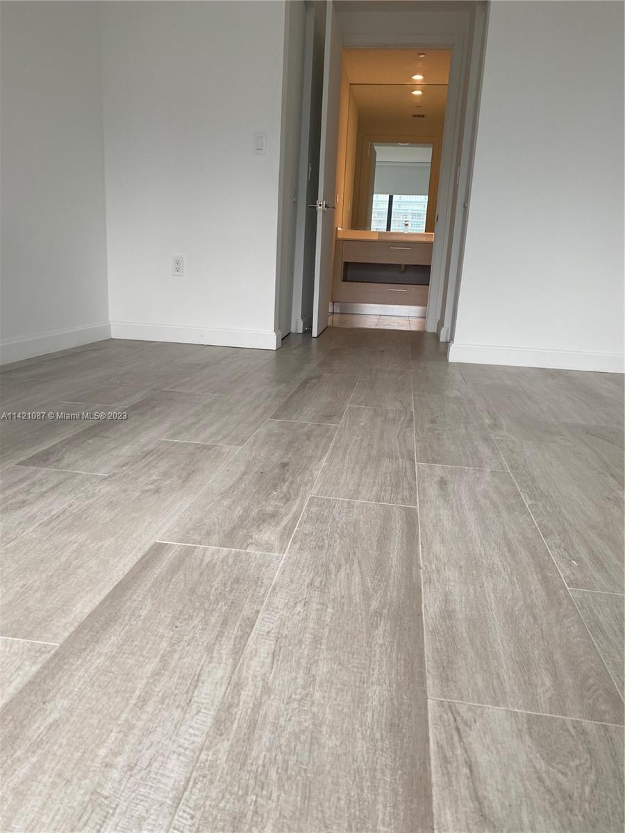 BRICKELL HEIGHTS WEST CON - Residential