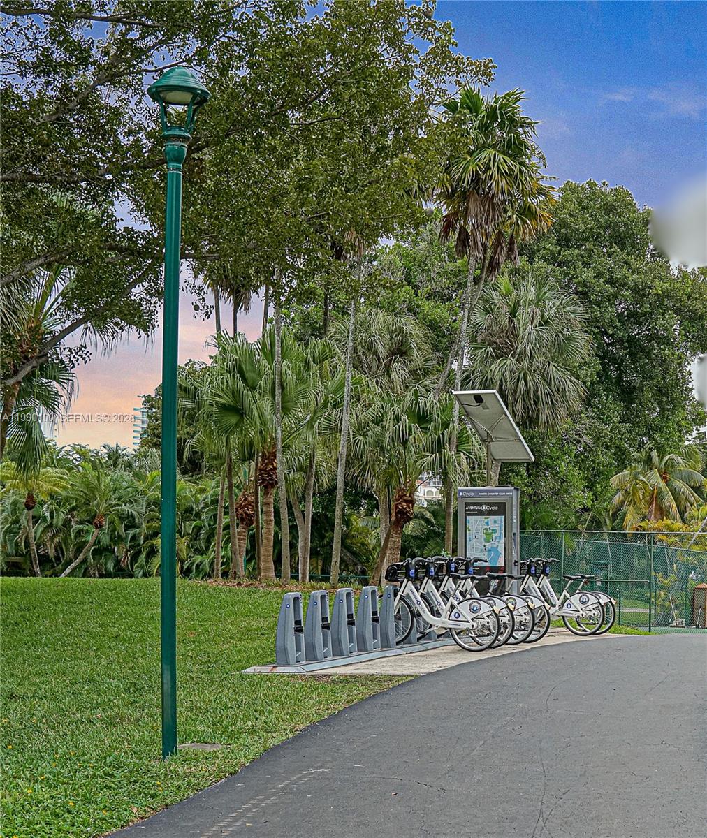 MYSTIC POINTE TOWER 500 C - Residential