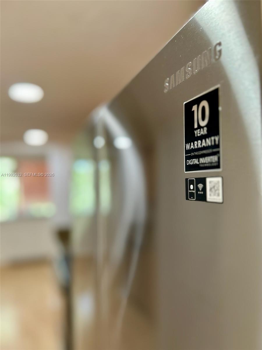 PLANTATION FOREST CONDO - Residential