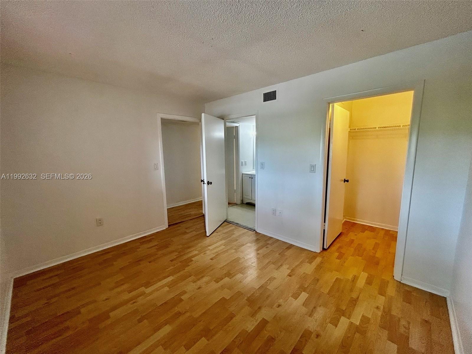 PLANTATION FOREST CONDO - Residential