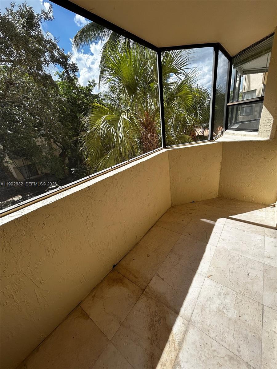 PLANTATION FOREST CONDO - Residential