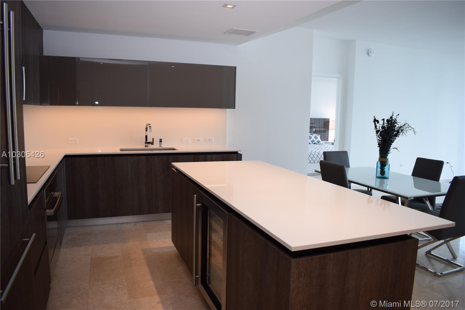 REACH CONDO - Residential Lease