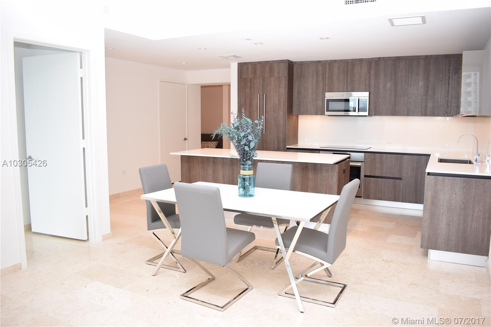 REACH CONDO - Residential Lease
