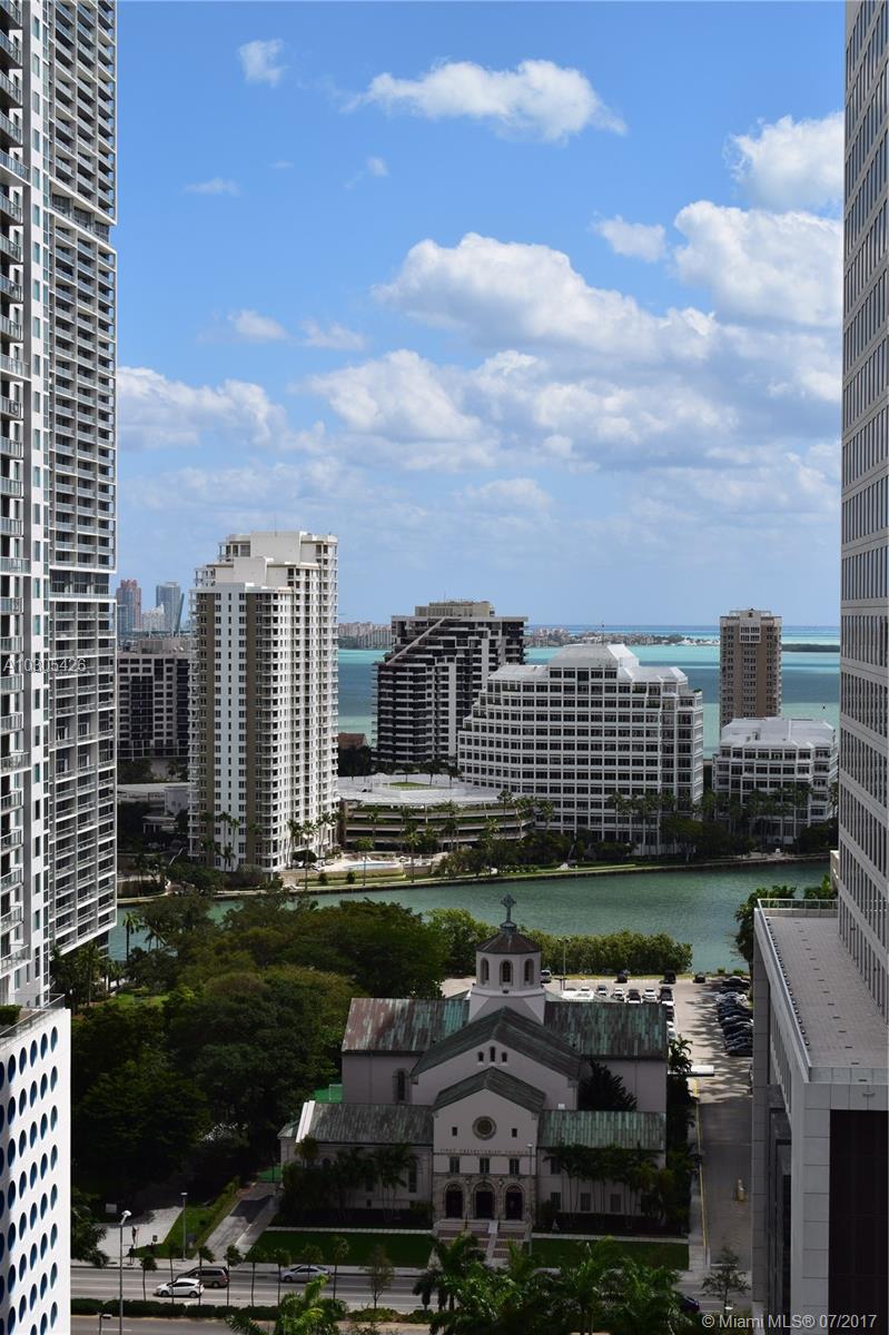 REACH CONDO - Residential Lease