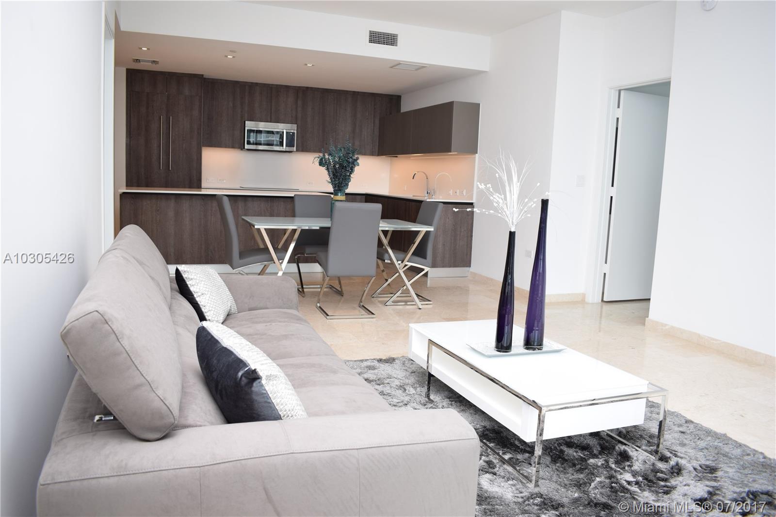 REACH CONDO - Residential Lease