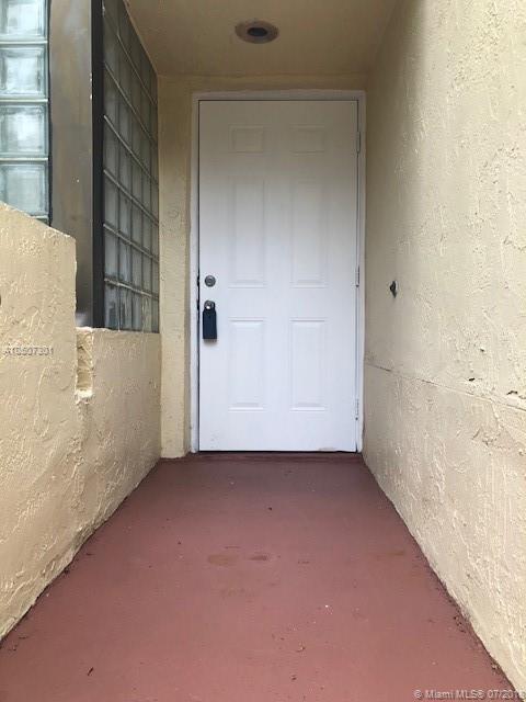 ELAN AT CALUSA CONDO X - Residential Lease