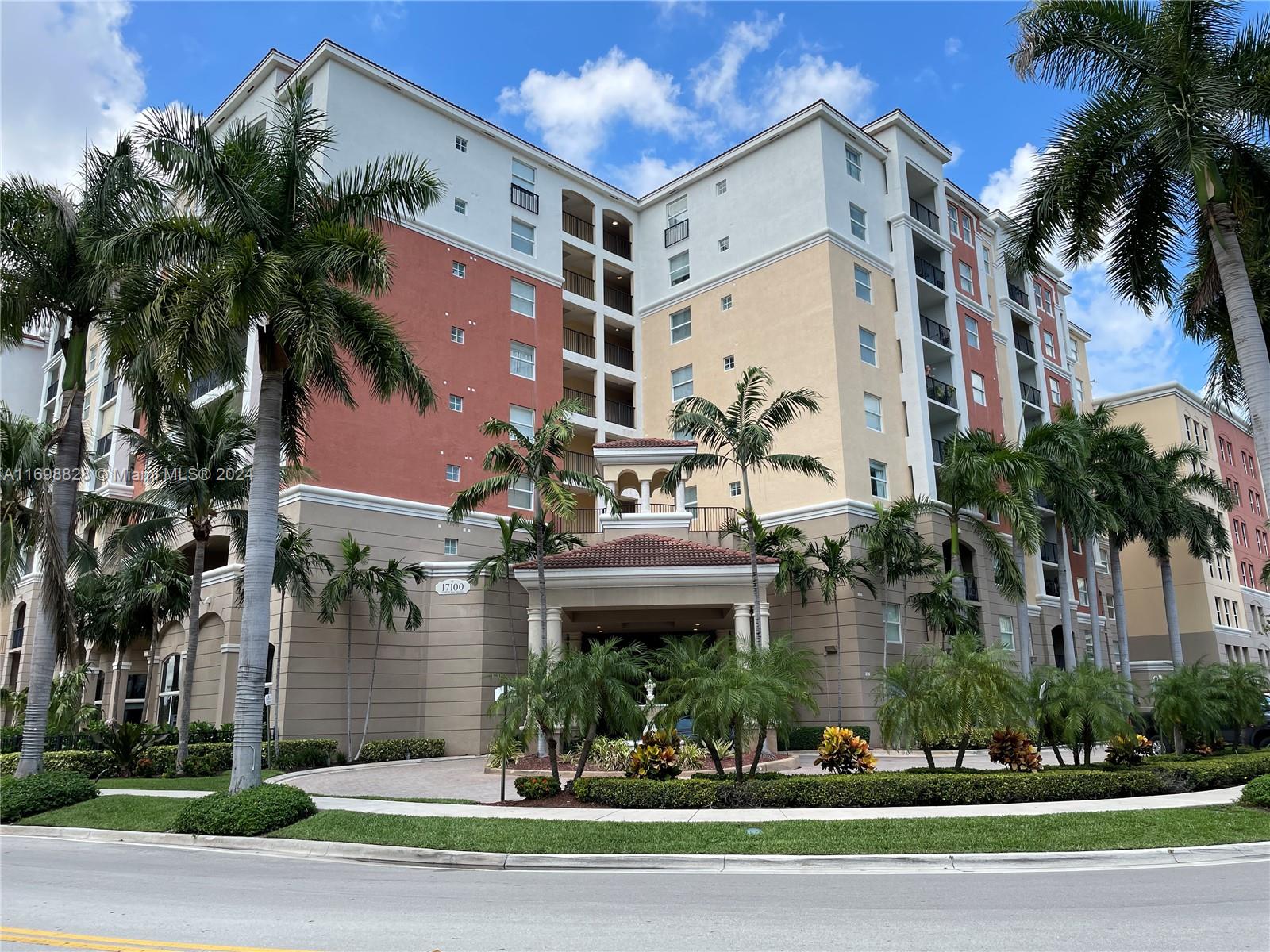 17125 N Bay Rd 3310, Sunny Isles Beach, Miami-Dade County, Florida - 2 Bedrooms  
2 Bathrooms - 