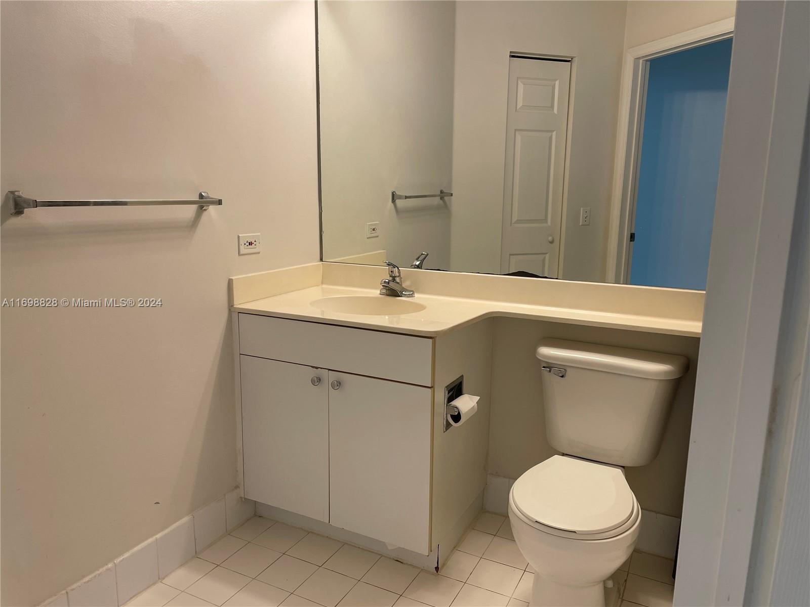 PORTO BELLAGIO CONDO - Residential