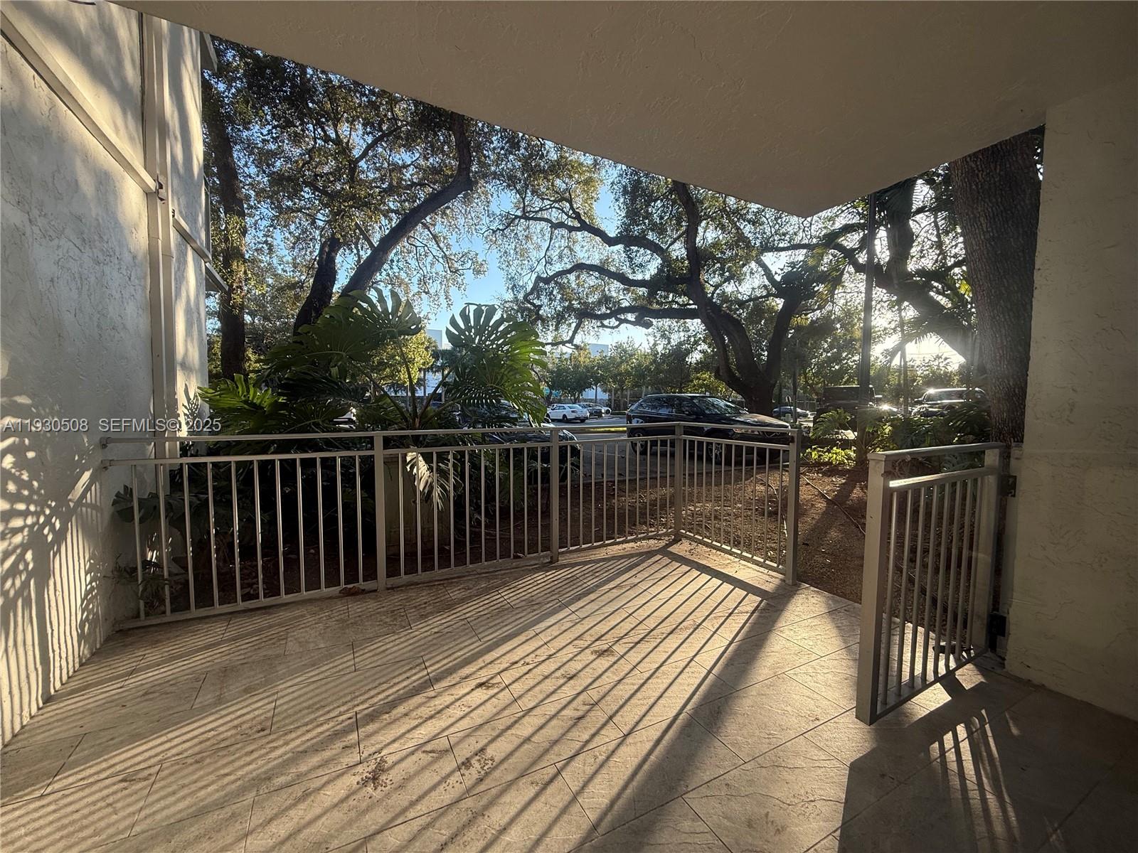 NIRVANA CONDO NO ONE COND - Residential