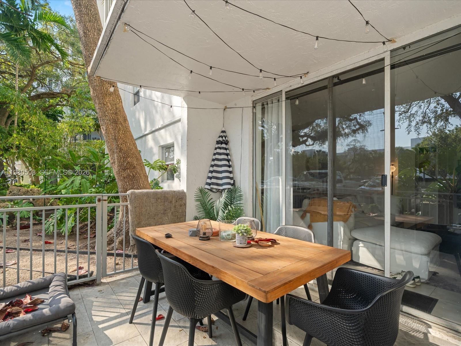 NIRVANA CONDO NO ONE COND - Residential