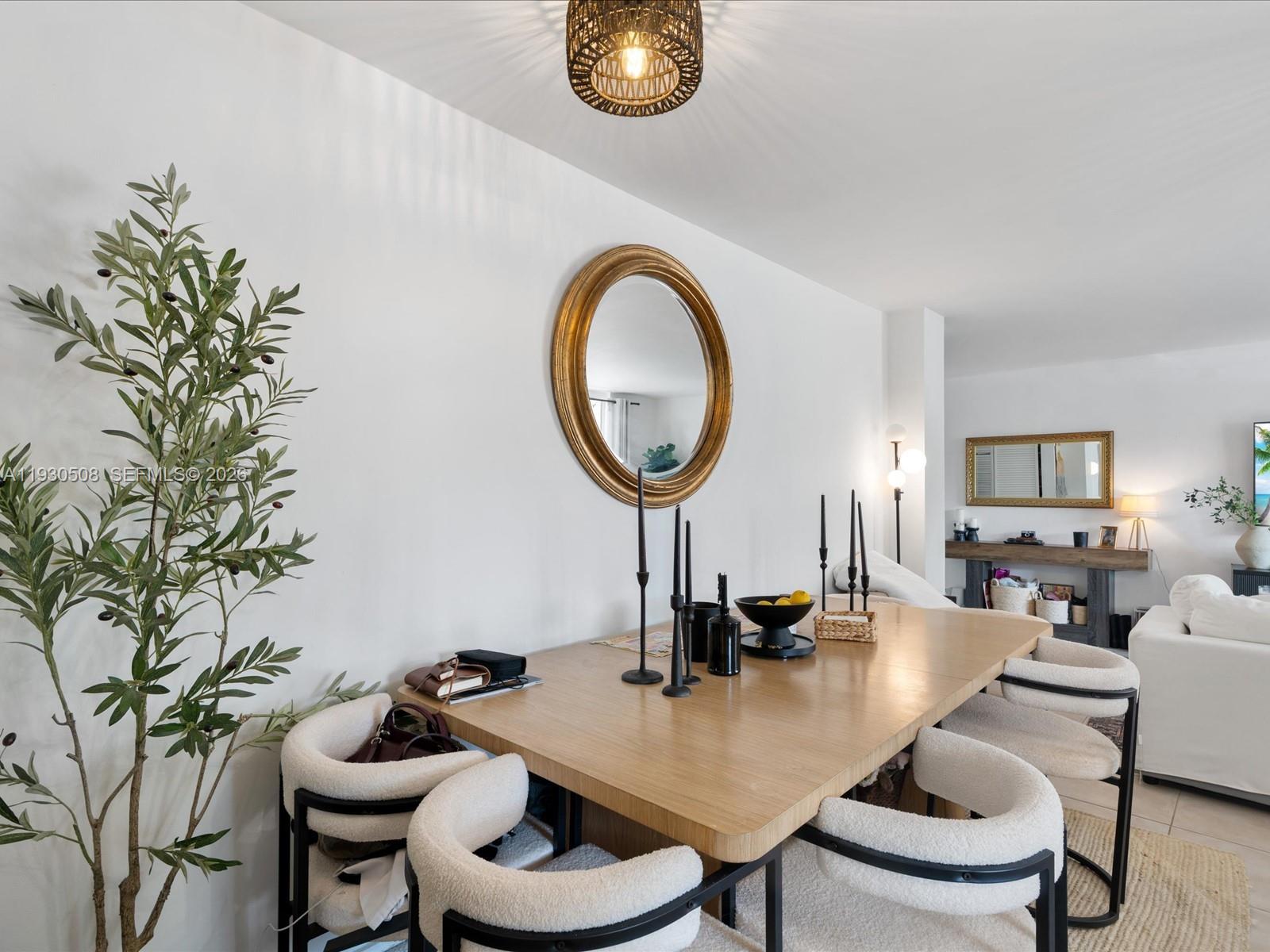 NIRVANA CONDO NO ONE COND - Residential