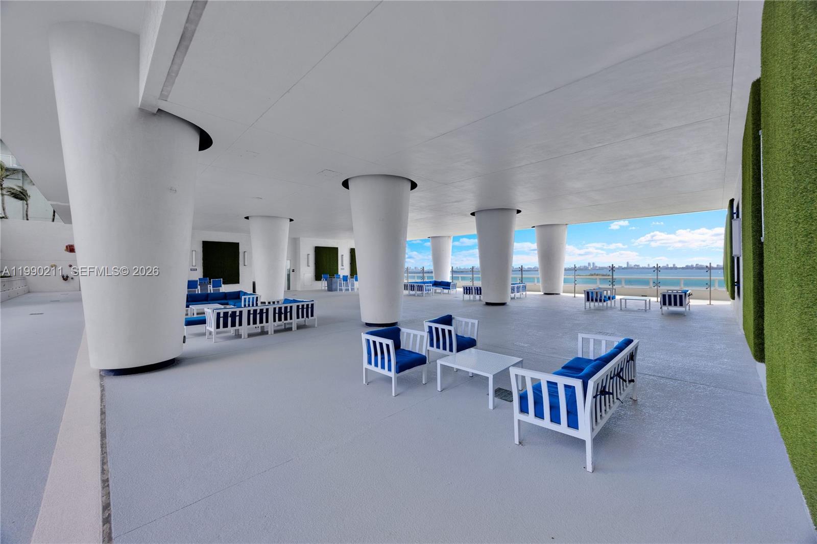 1800 CLUB CONDO - Residential