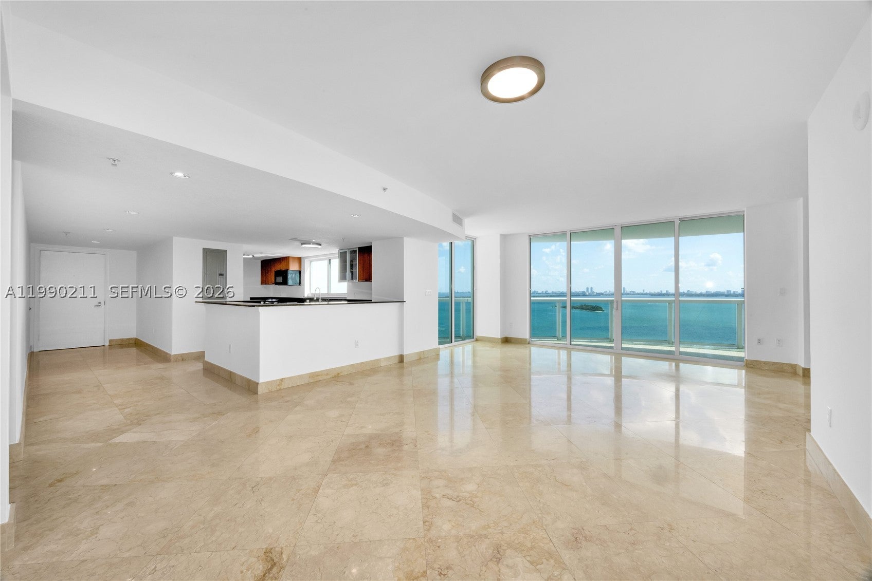 1800 N Bayshore Dr 1901