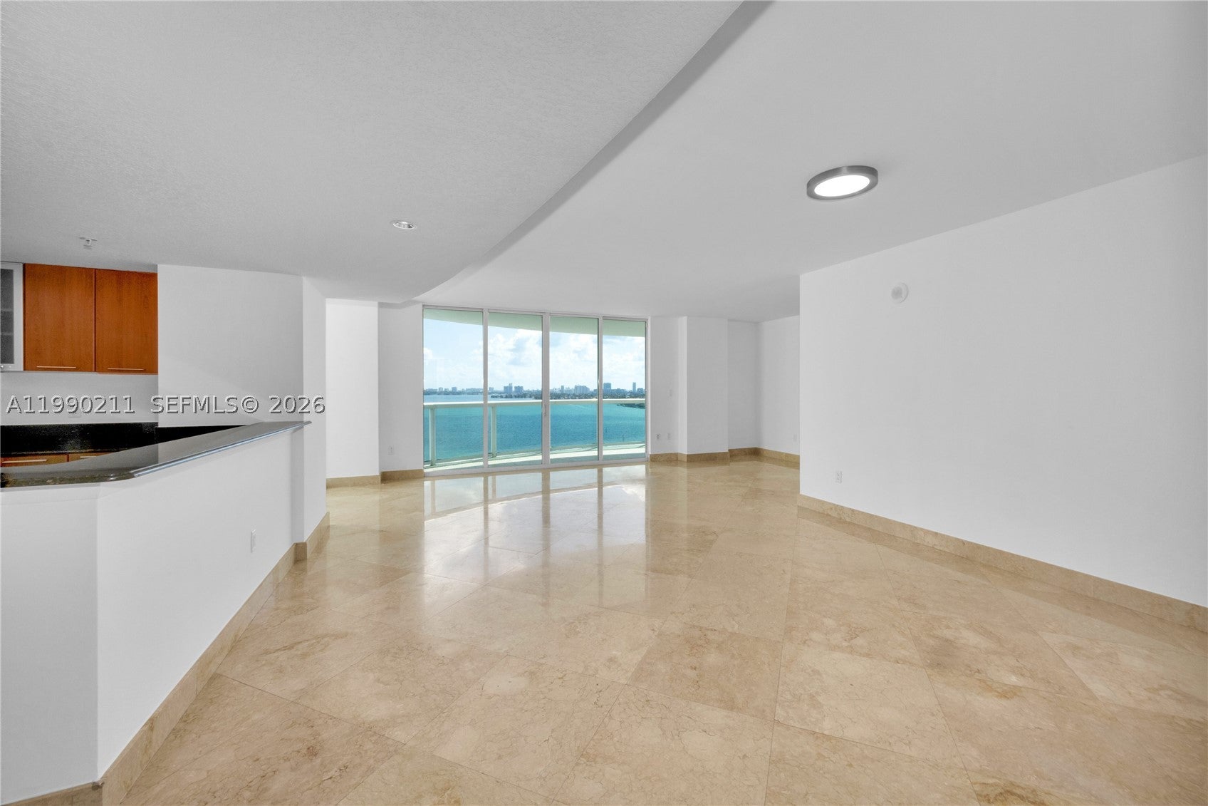 1800 N Bayshore Dr 1901