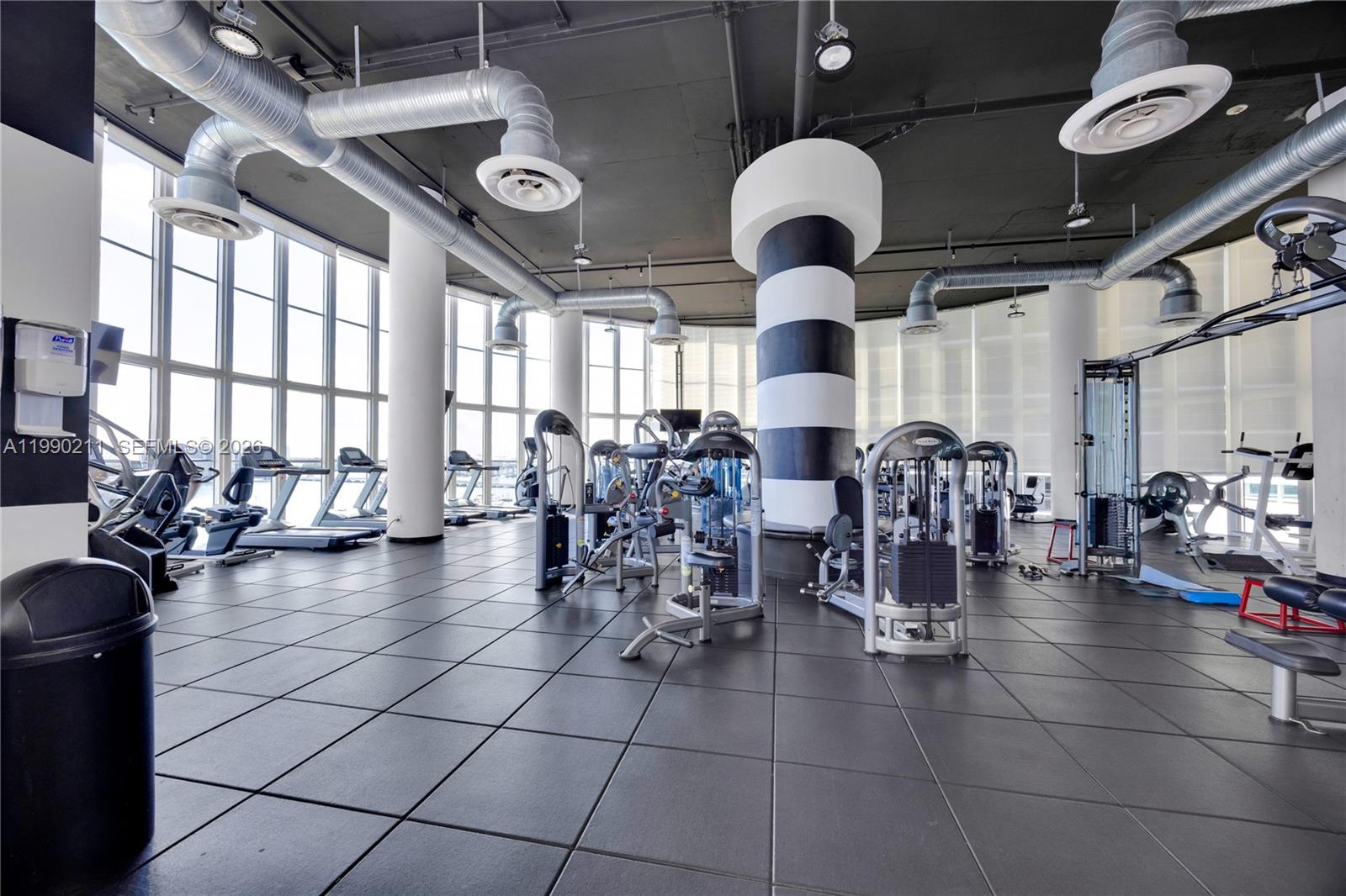 1800 CLUB CONDO - Residential