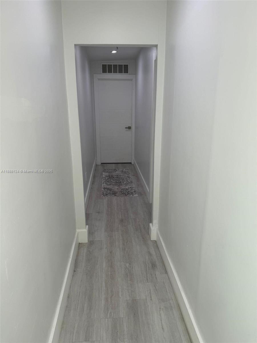 IRONS MANOR 2ND ADDN - Residential