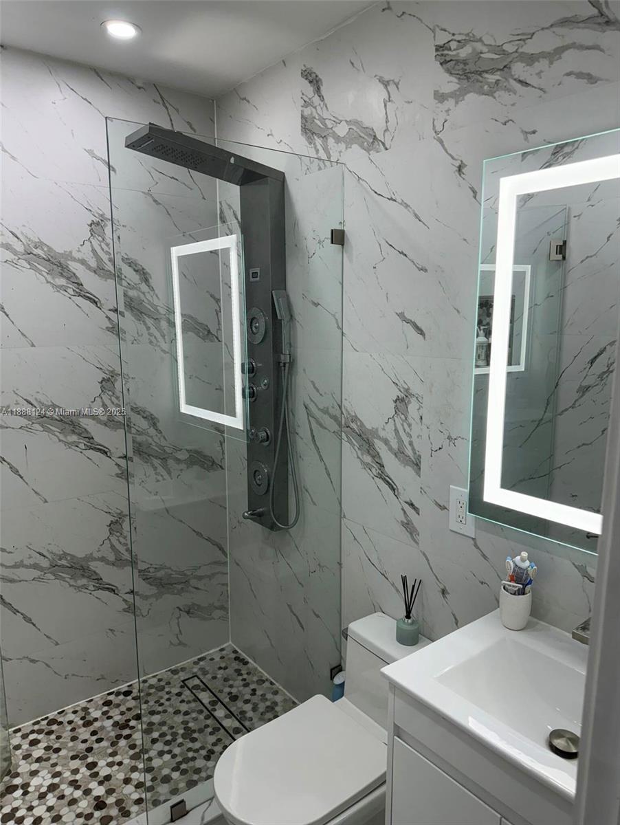 IRONS MANOR 2ND ADDN - Residential