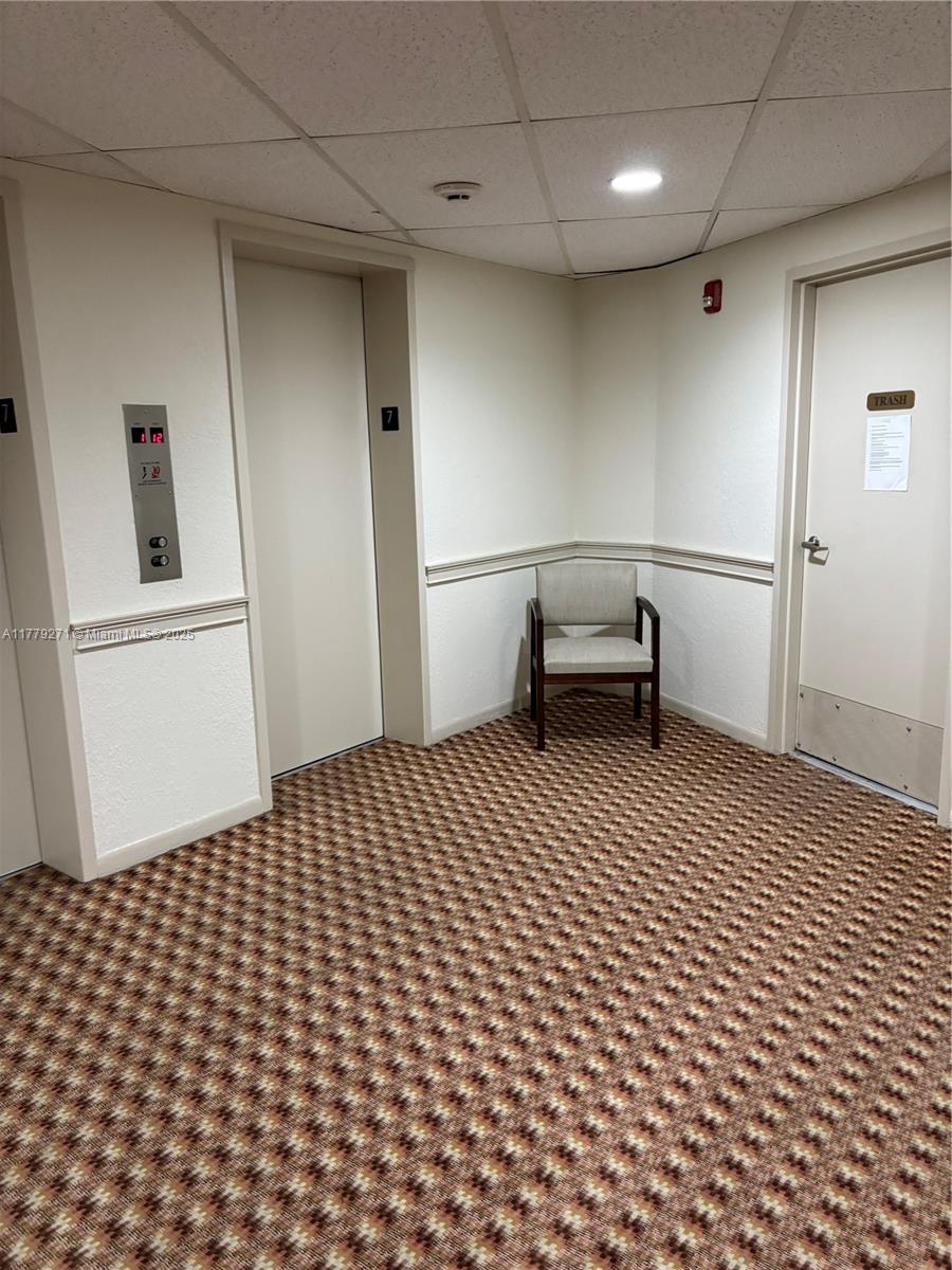 COUNTRY CLUB TOWER OF COR - Residential