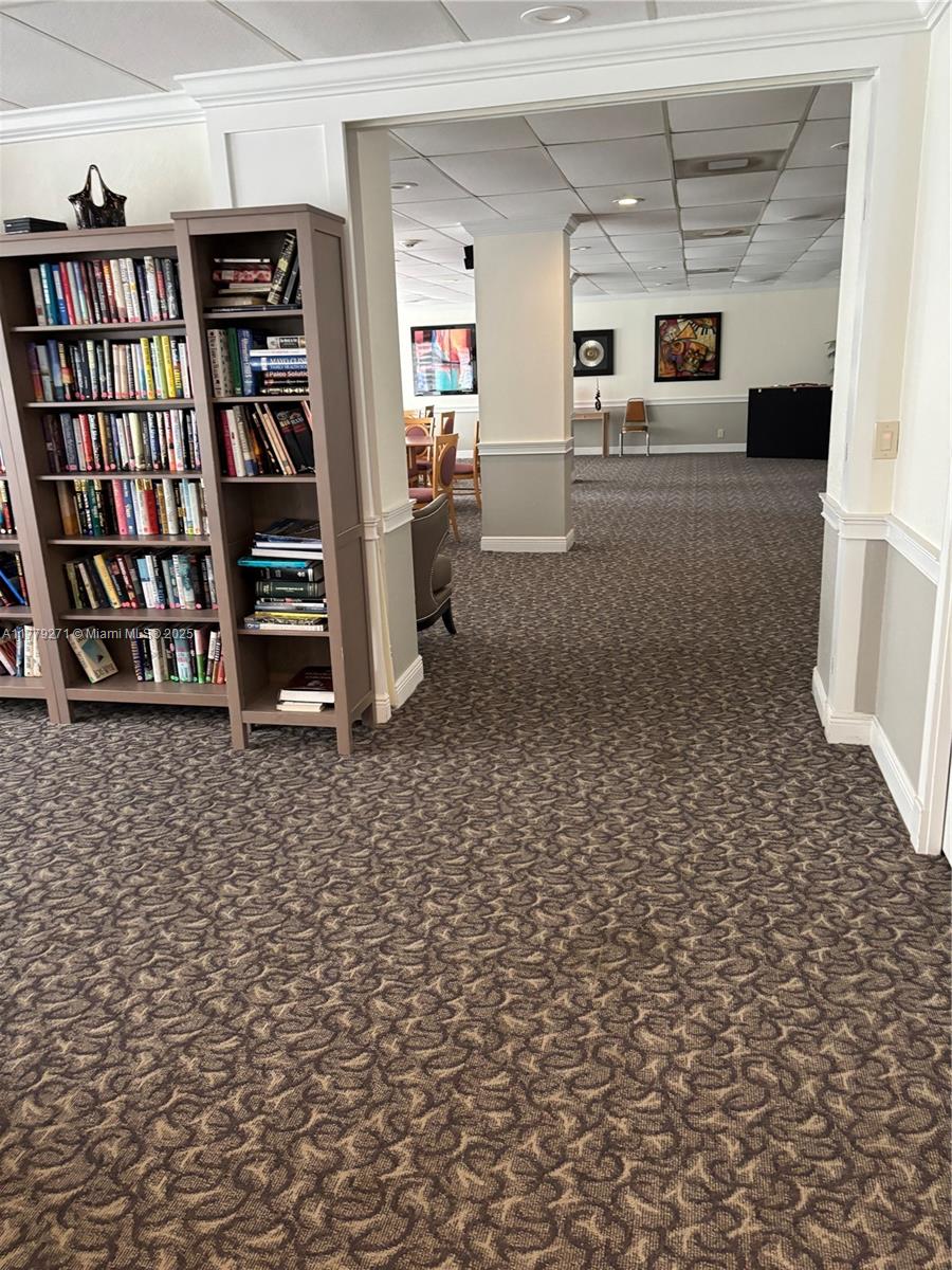 COUNTRY CLUB TOWER OF COR - Residential