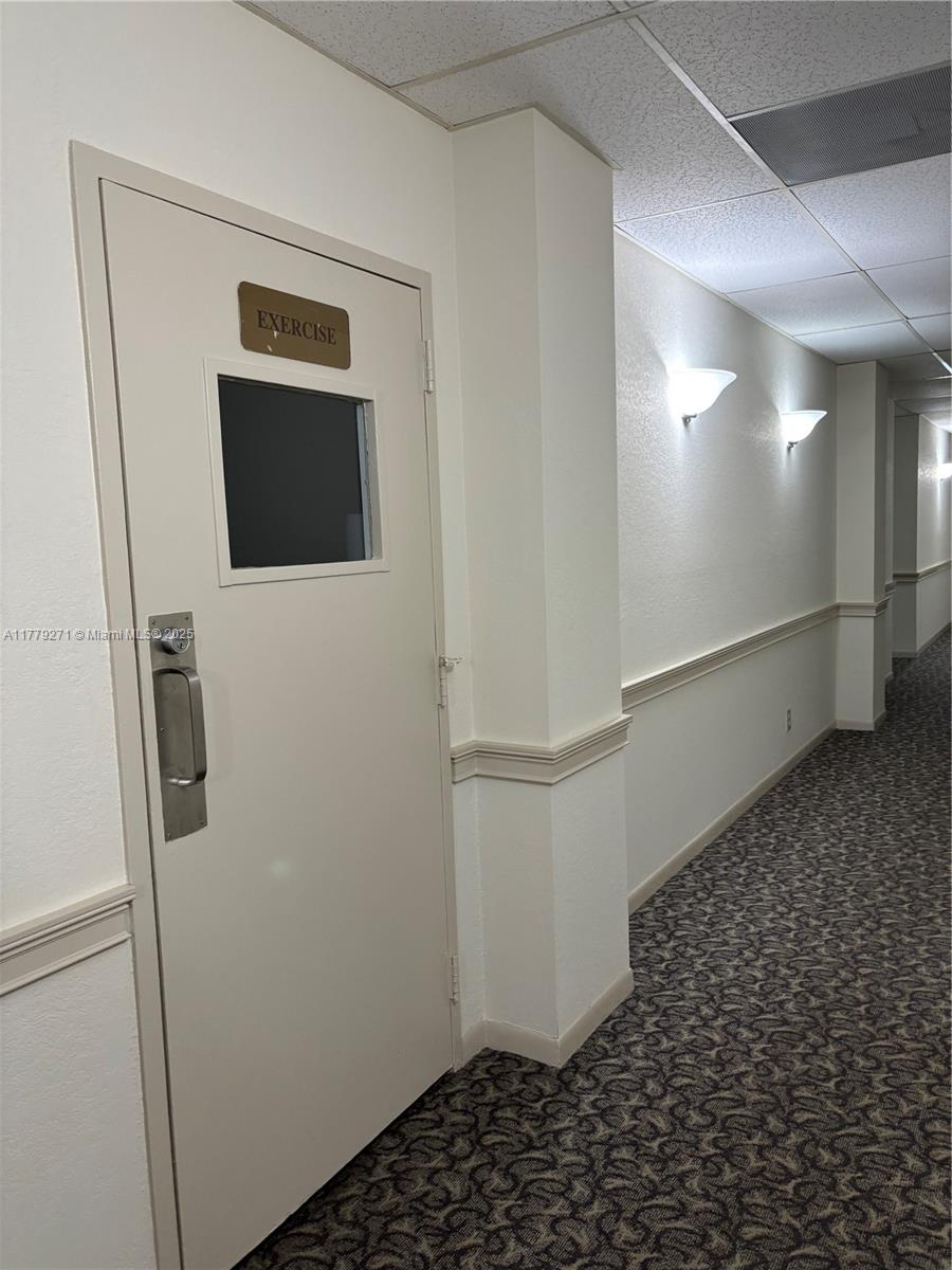 COUNTRY CLUB TOWER OF COR - Residential