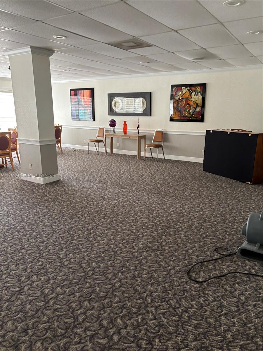 COUNTRY CLUB TOWER OF COR - Residential