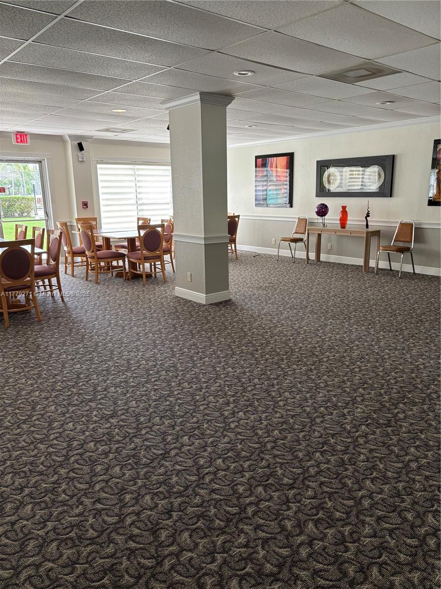 COUNTRY CLUB TOWER OF COR - Residential