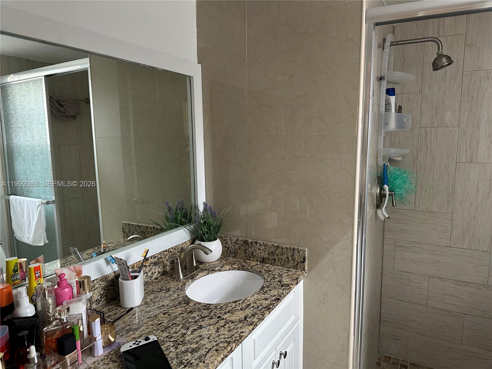 SUNRISE LAKES 32 CONDO - Residential