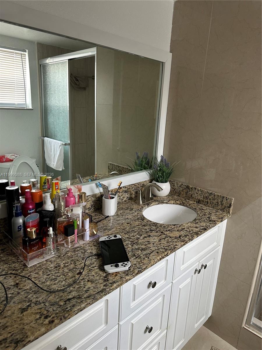 SUNRISE LAKES 32 CONDO - Residential