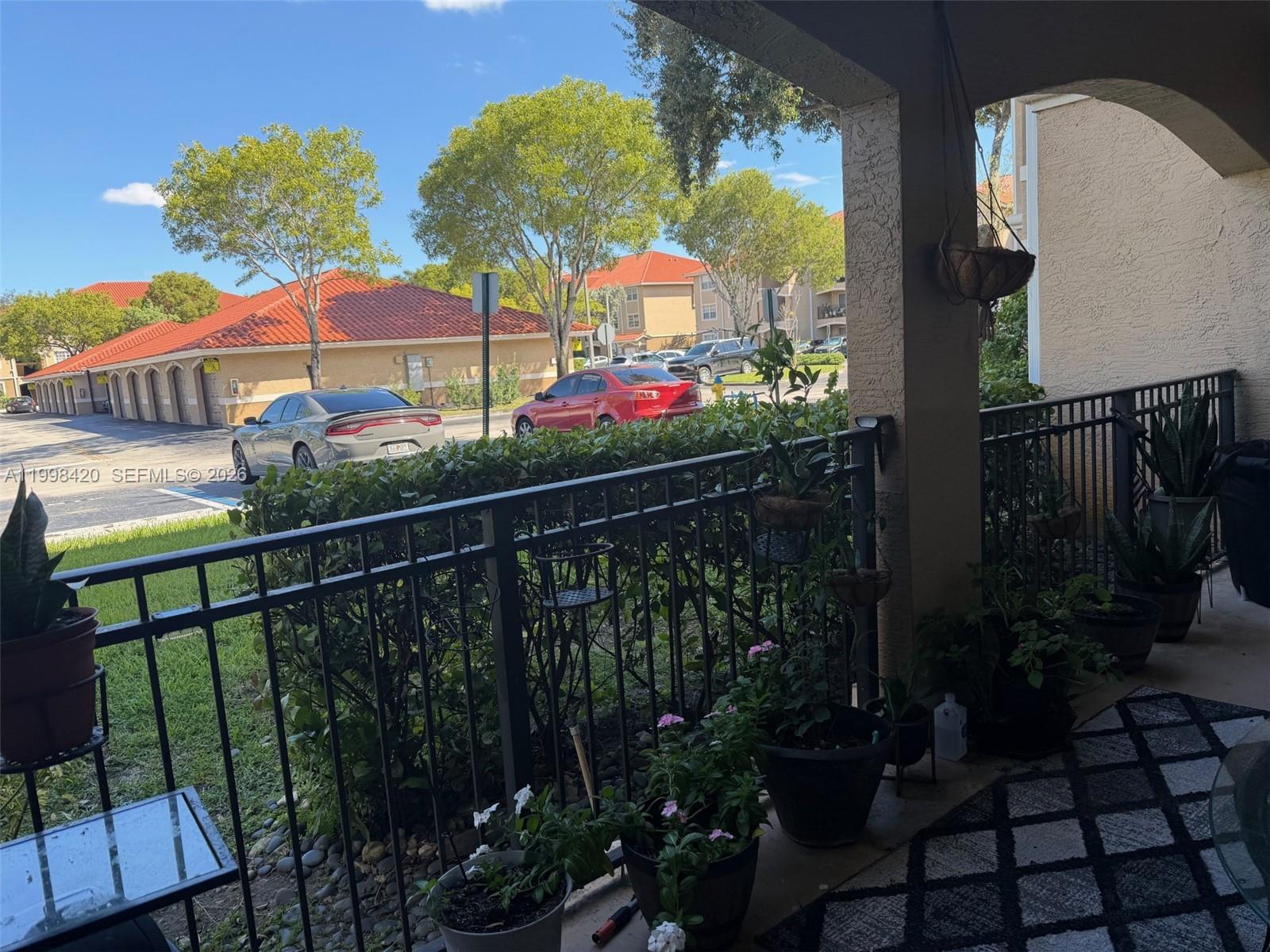 MARQUESA CONDO - Residential