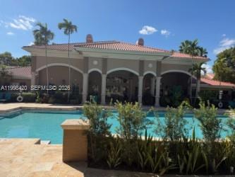 MARQUESA CONDO - Residential