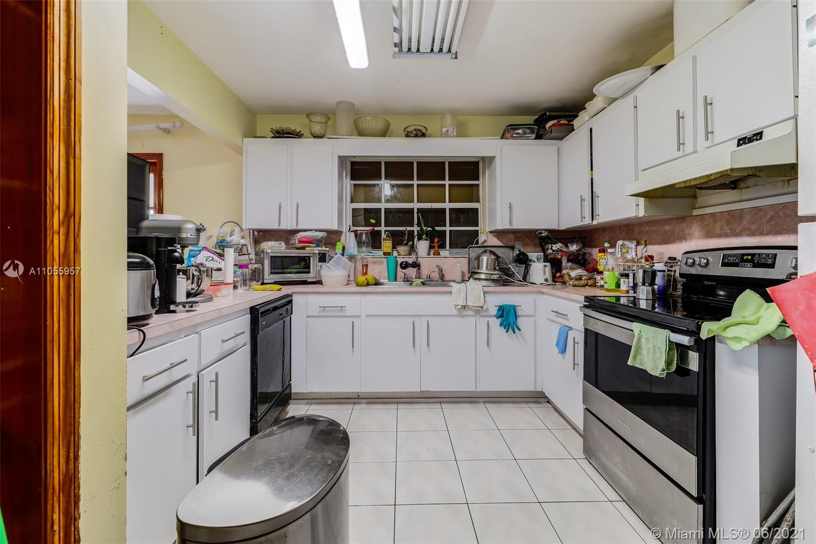 TWELFTH ST MANORS - Residential Income
