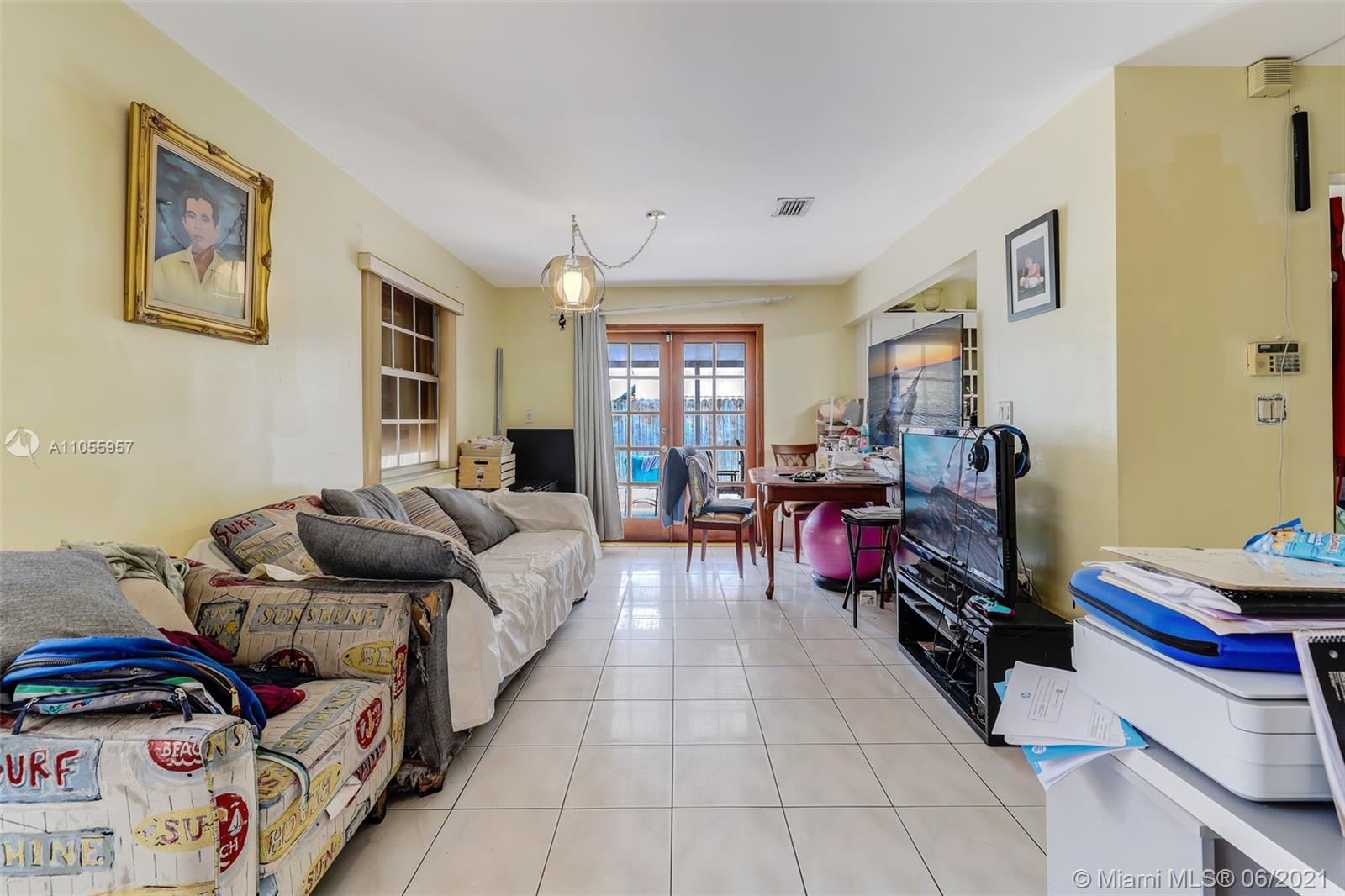 TWELFTH ST MANORS - Residential Income