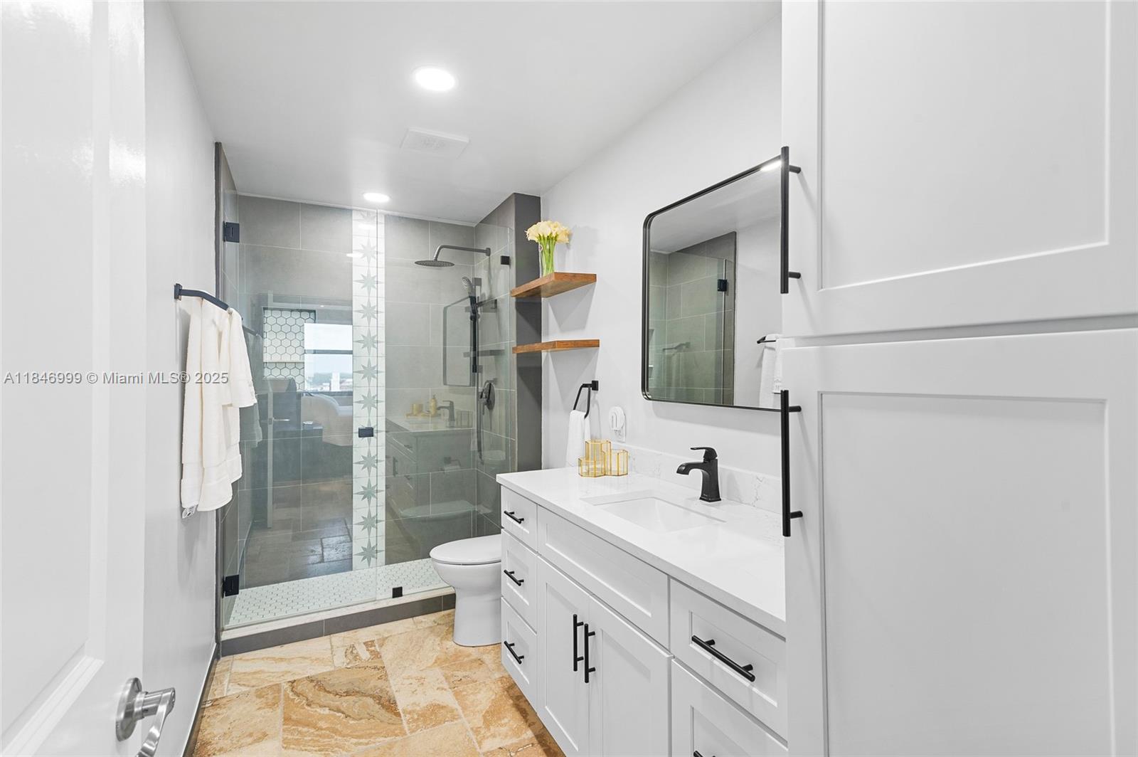 WATERBURY CONDO - Residential Lease