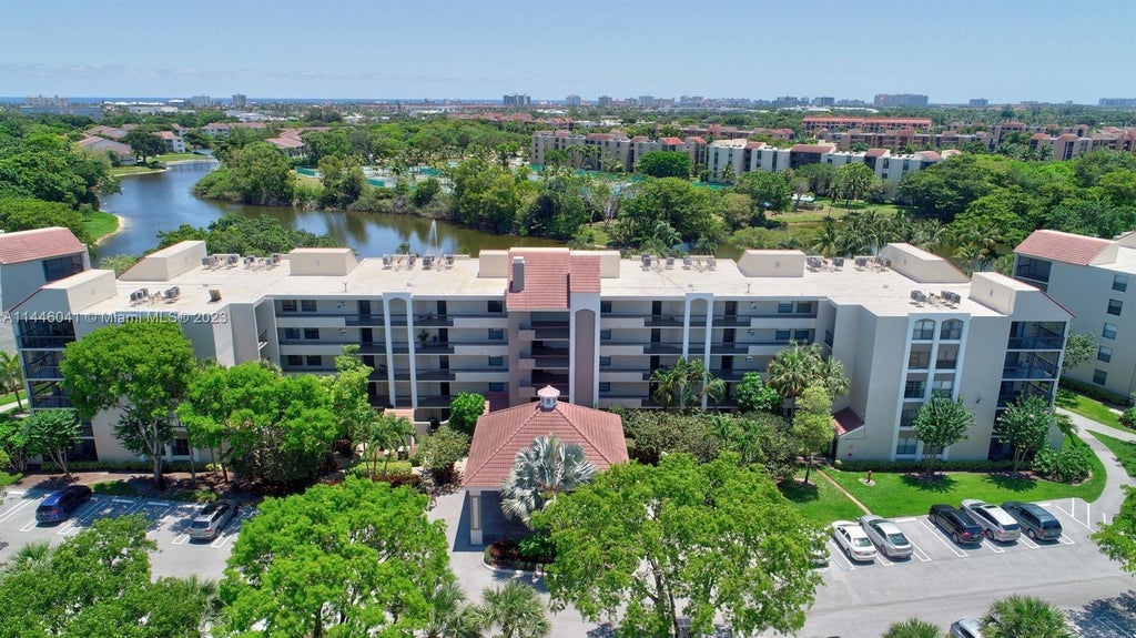 Photo of 1915 Lavers Cir #E301, Delray Beach, FL 33444 (MLS # A11446041)