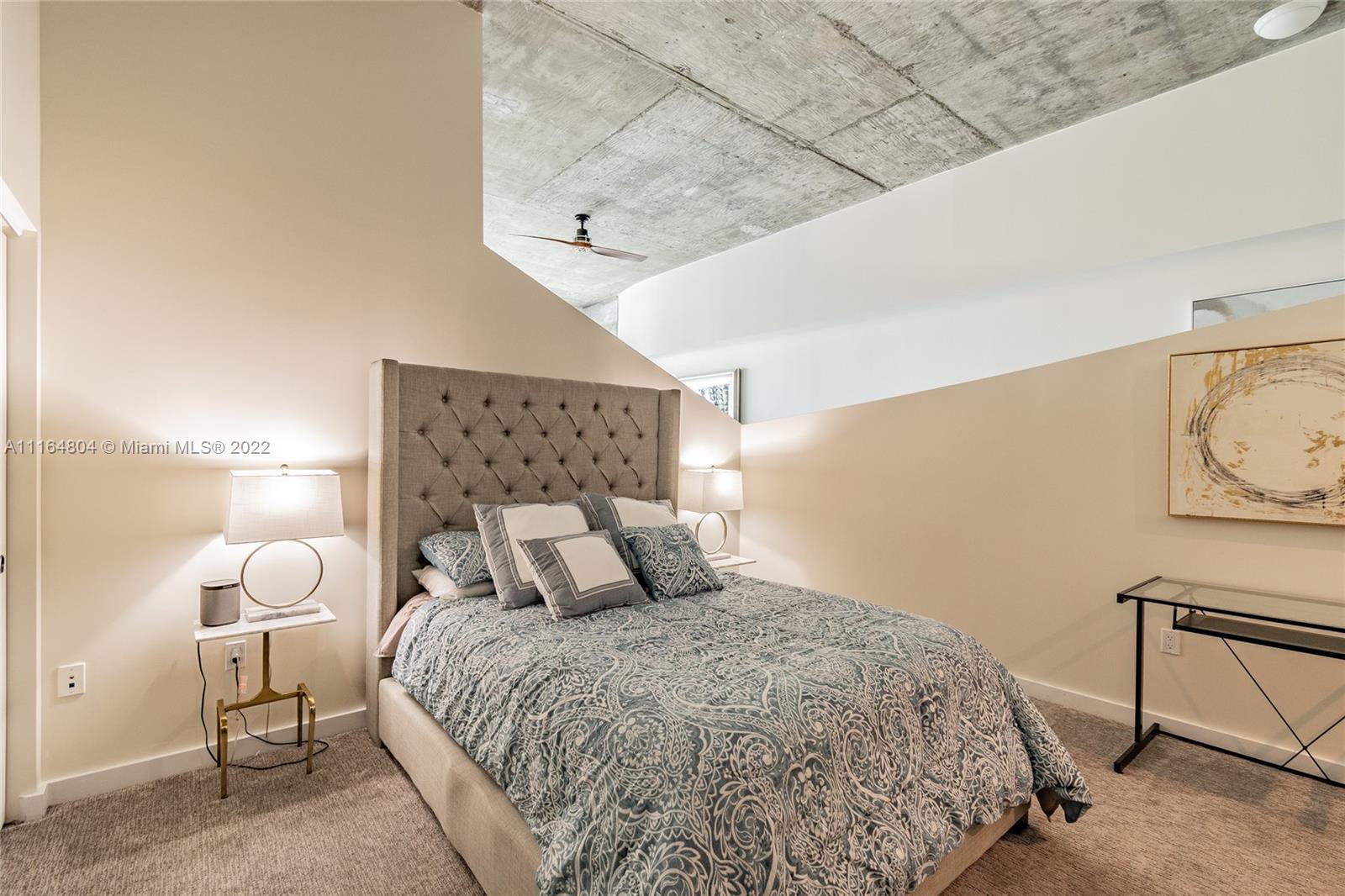 EDGE CONDO - Residential