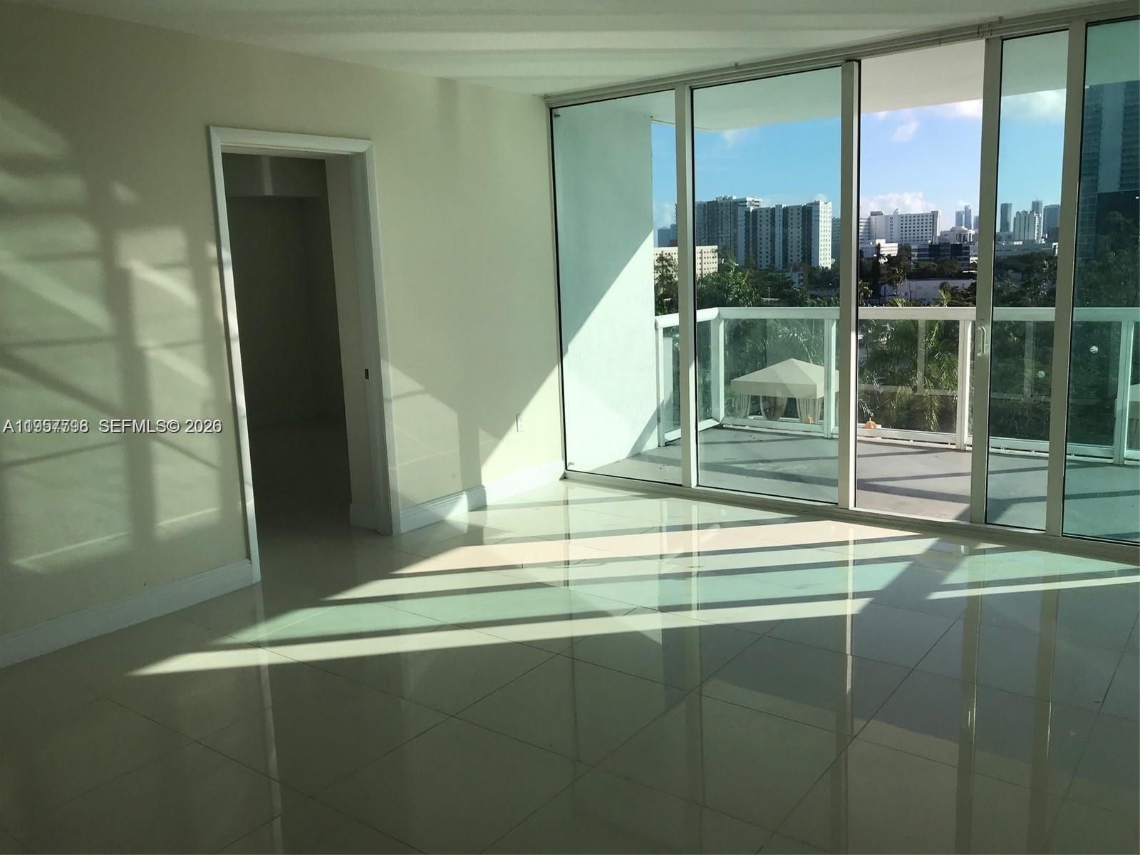 TERRAZAS RIVERPARK VILLAG - Residential Lease