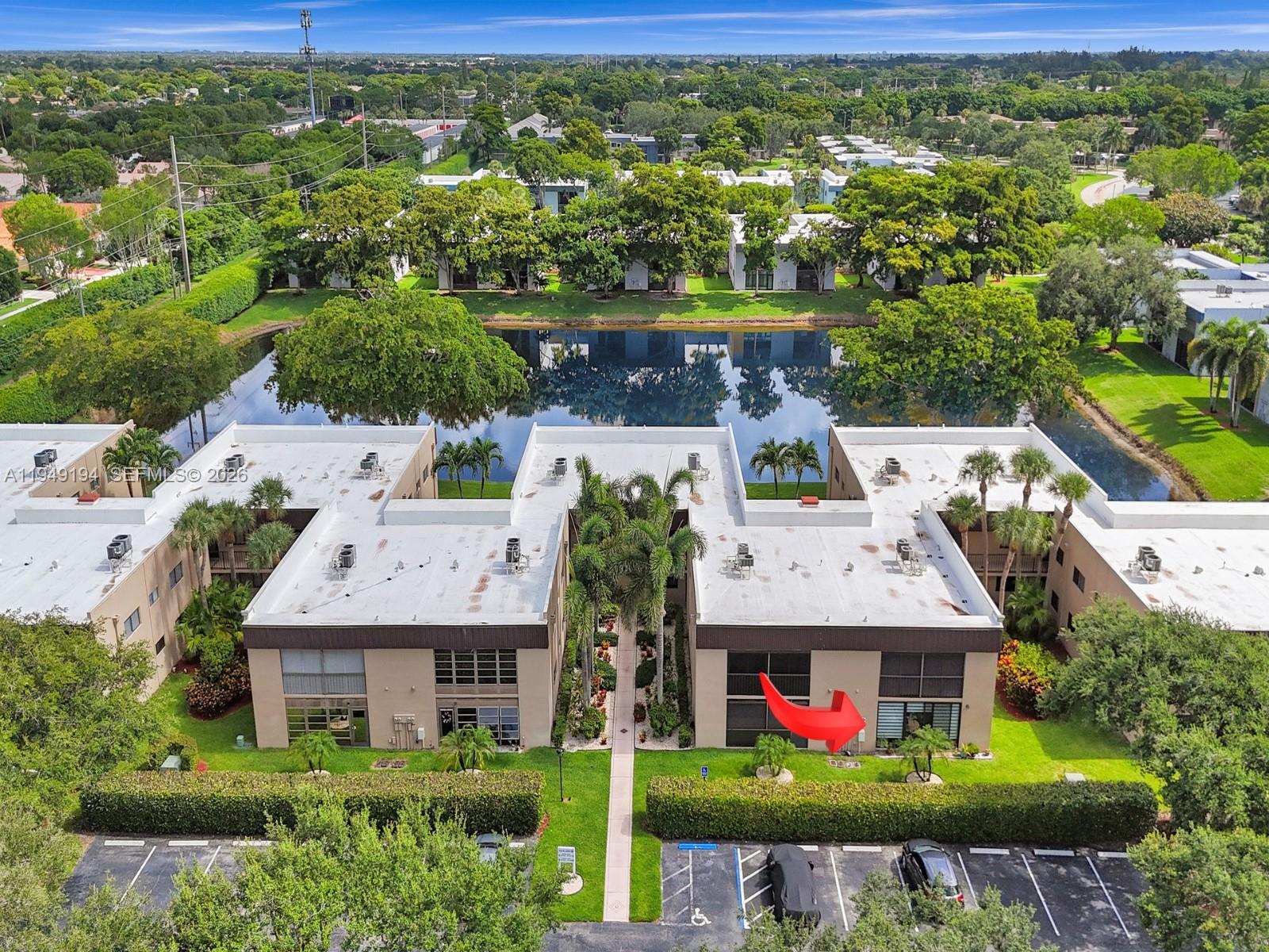 ASHLAND G CONDO - Residential