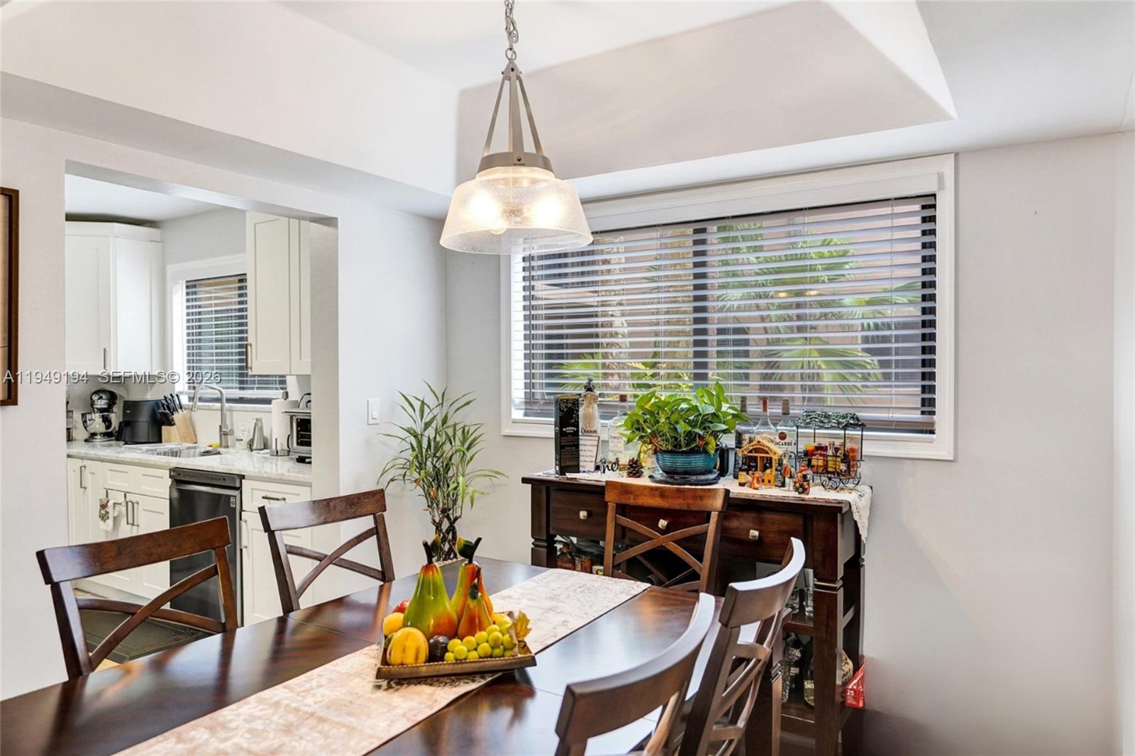 ASHLAND G CONDO - Residential