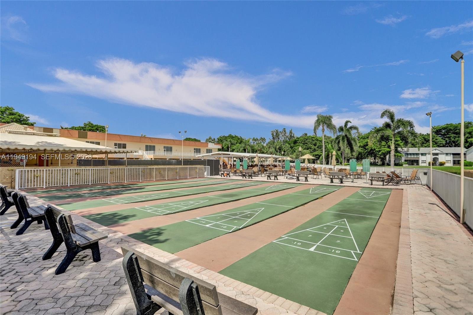 ASHLAND G CONDO - Residential