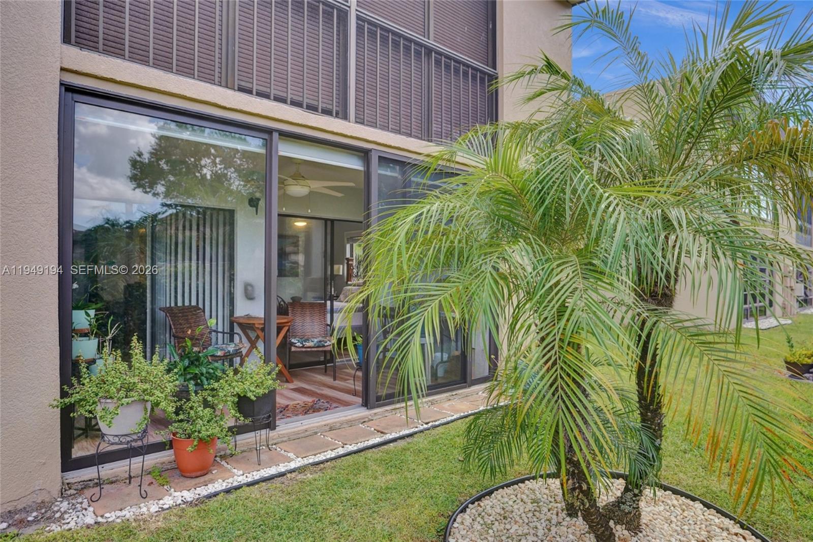 ASHLAND G CONDO - Residential