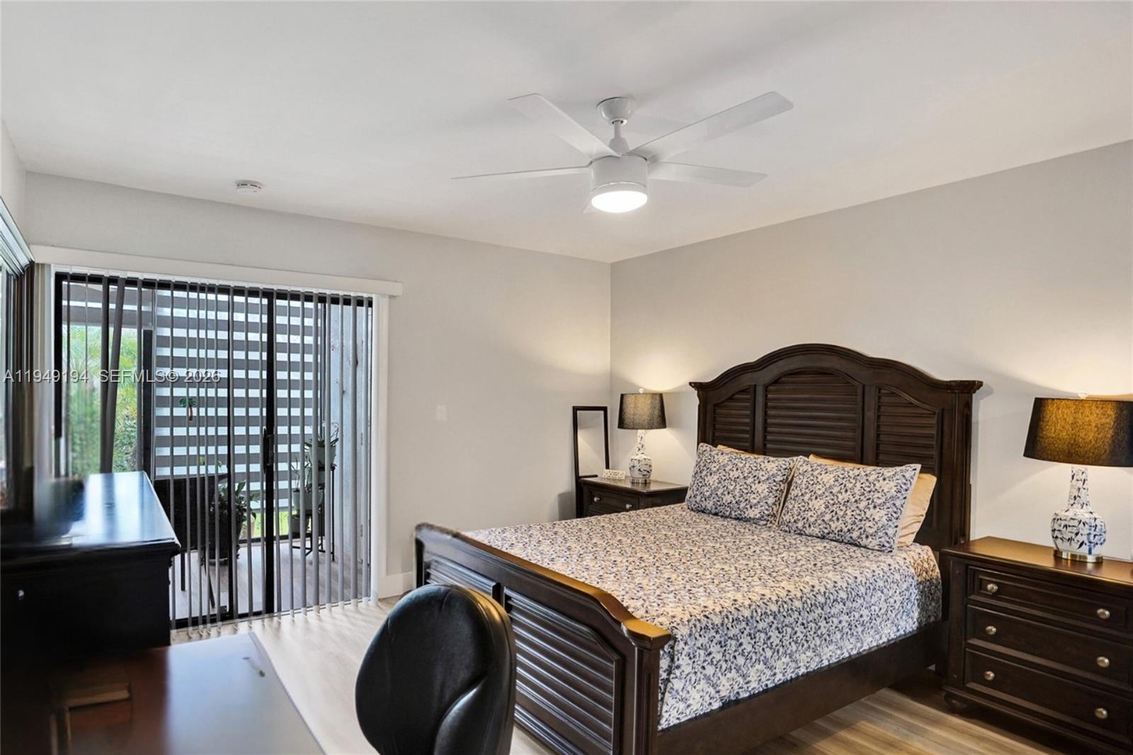 ASHLAND G CONDO - Residential